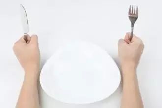國康健康保險之脂肪肝不宜饑餓