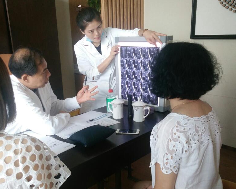 國康特聘廣州知名針灸專家莊子齊坐診深圳保健辦